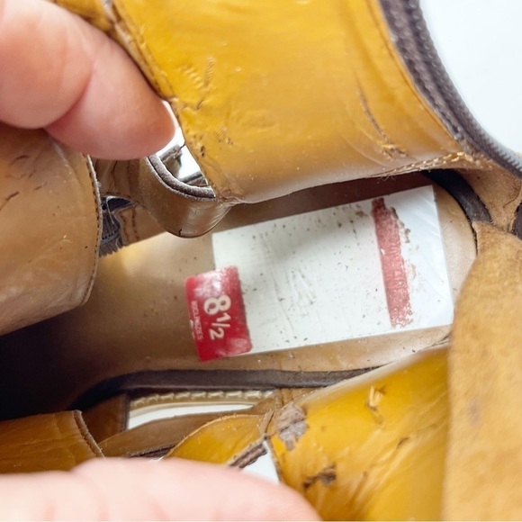 NINE WEST Women’s Brown Leather WATERLOO Buckle Closure Open Side Booties 8.5 - Picture 10 of 12